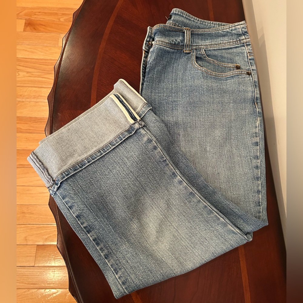 New York & Company Light Blue Jeans